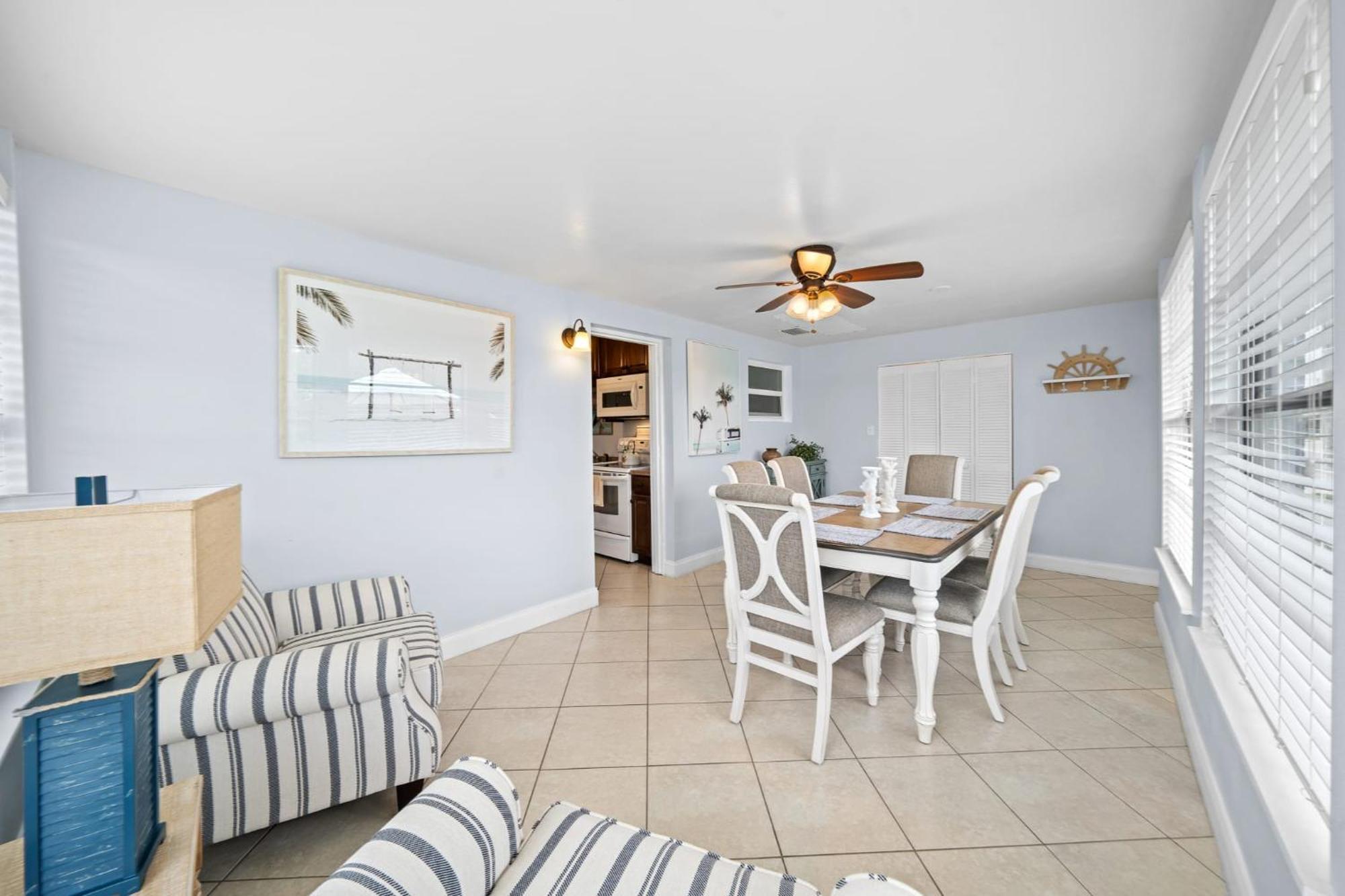 Downtown Cottage - Walk To The Beach & Restaurants Cocoa Beach Luaran gambar